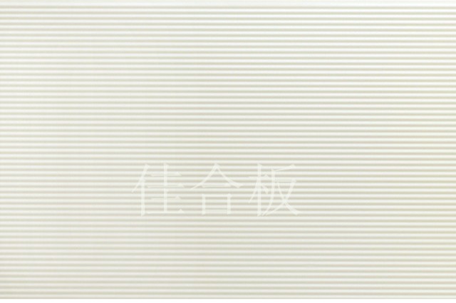 白色小條紋(W6-BS)